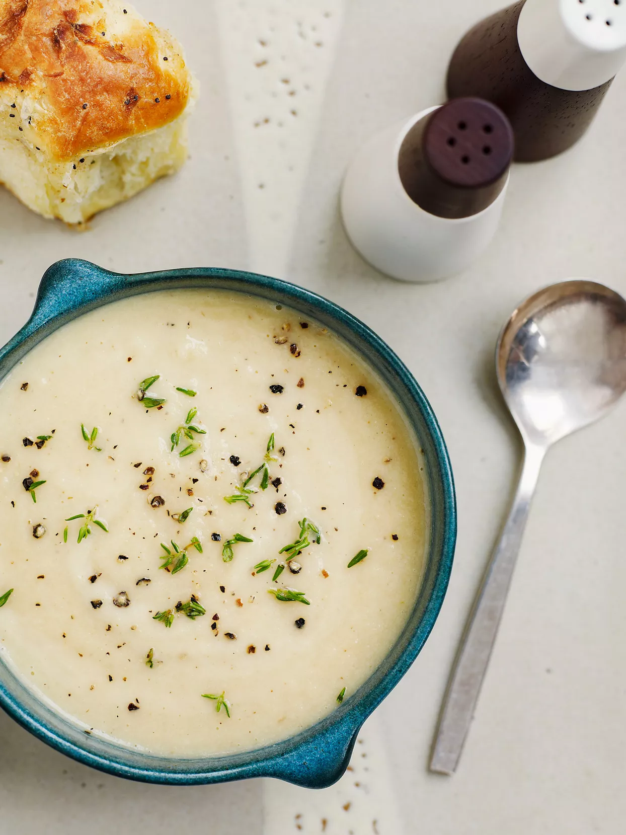 Roasted Cauliflower Soup